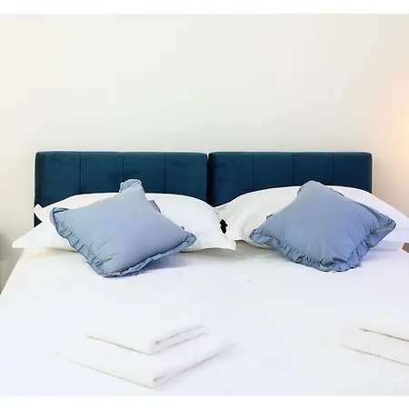 House Gambin بيت ضيافة