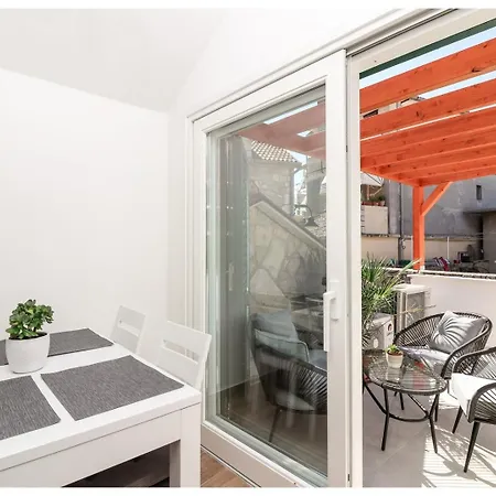 House Gambin Guest house 4*