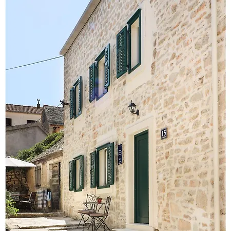 Гостевой дом House Gambin Примоштен